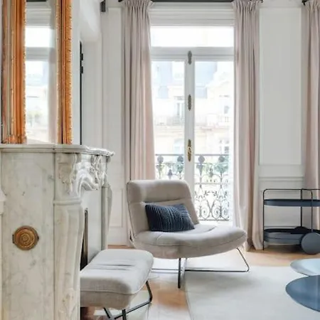 Elegant After Request A Bookin Write Me Wаt Sар з з 7 4 5 9 3 7 4 9 2 Apartment *
